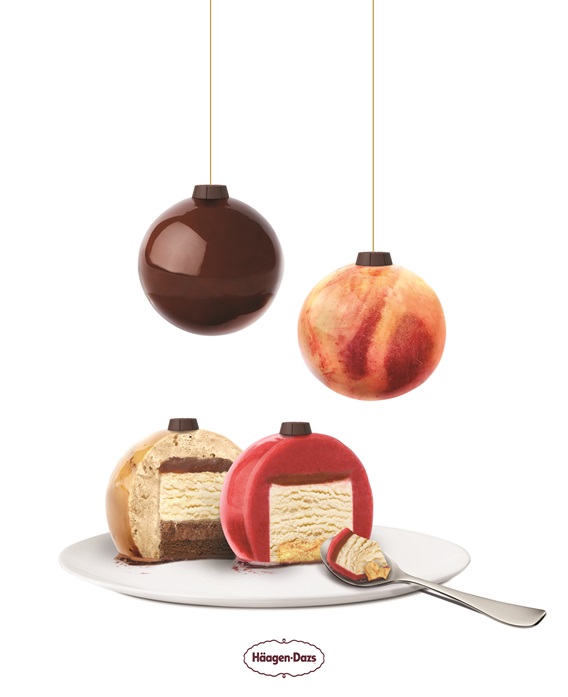 Haagen Dazs festive charms hanging and on plate
